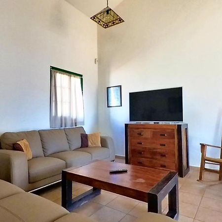 לה אוליבה La Maison Dandres, By Comfortable Luxury מראה חיצוני תמונה